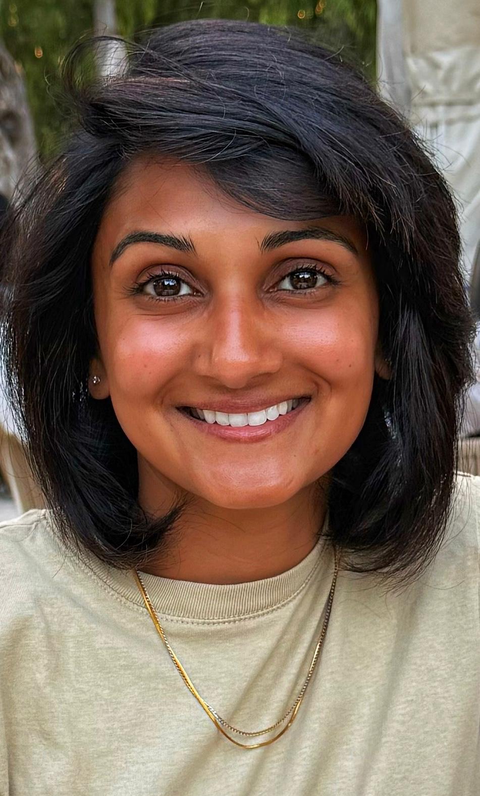 Dr Amisha Patel - Principal Dentist at Dentist on the Rock